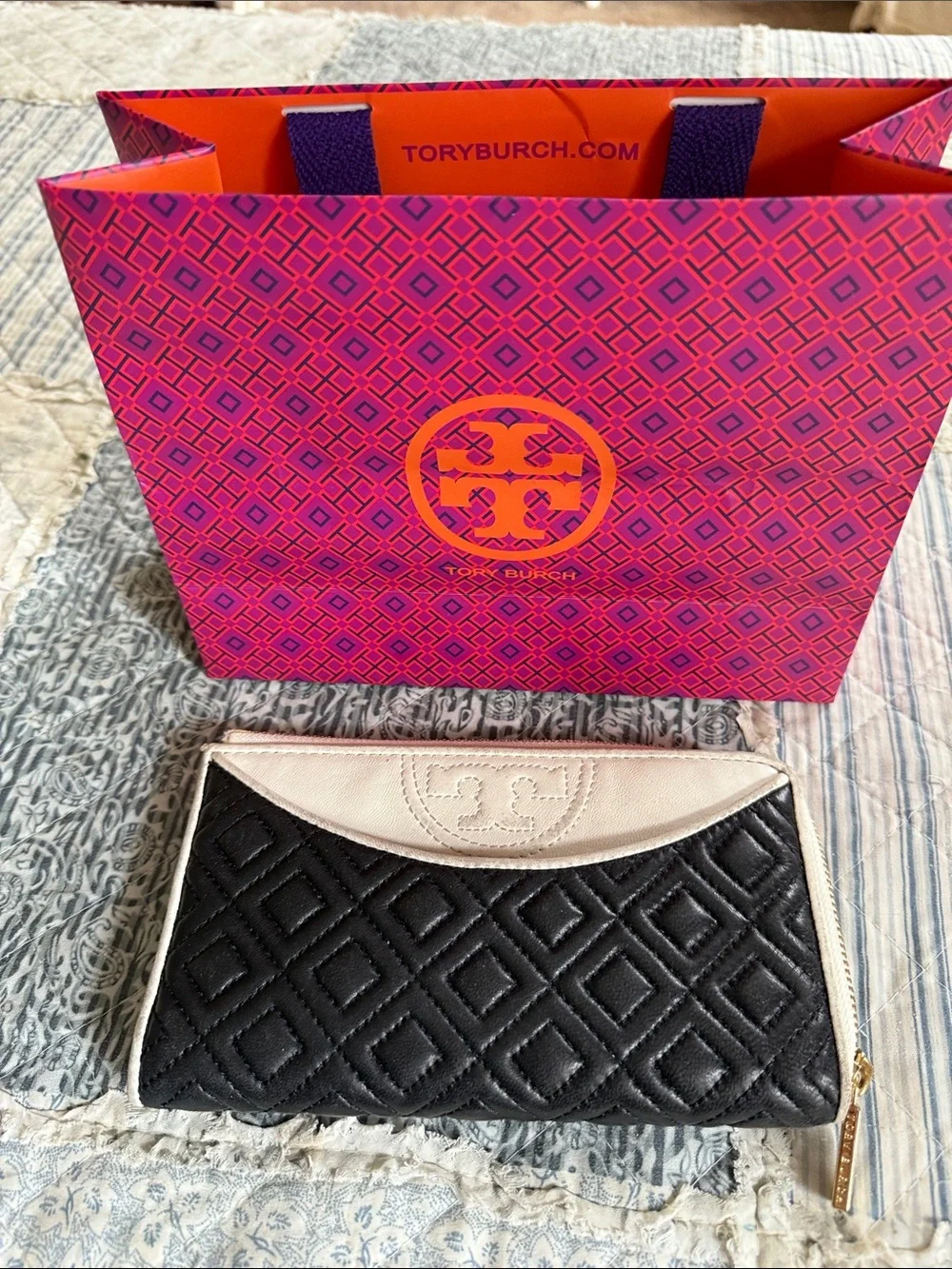 Tory Burch wallet